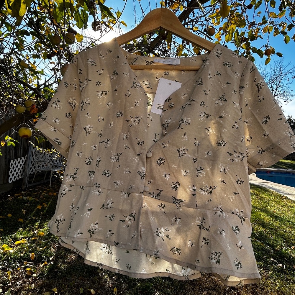 Oak & Fort Top